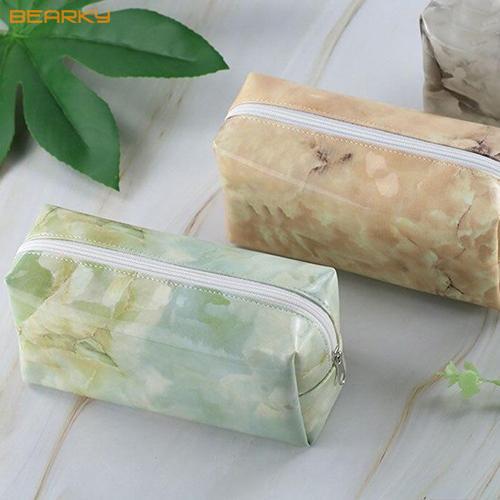 marble-print-cosmetic-pouch (5)